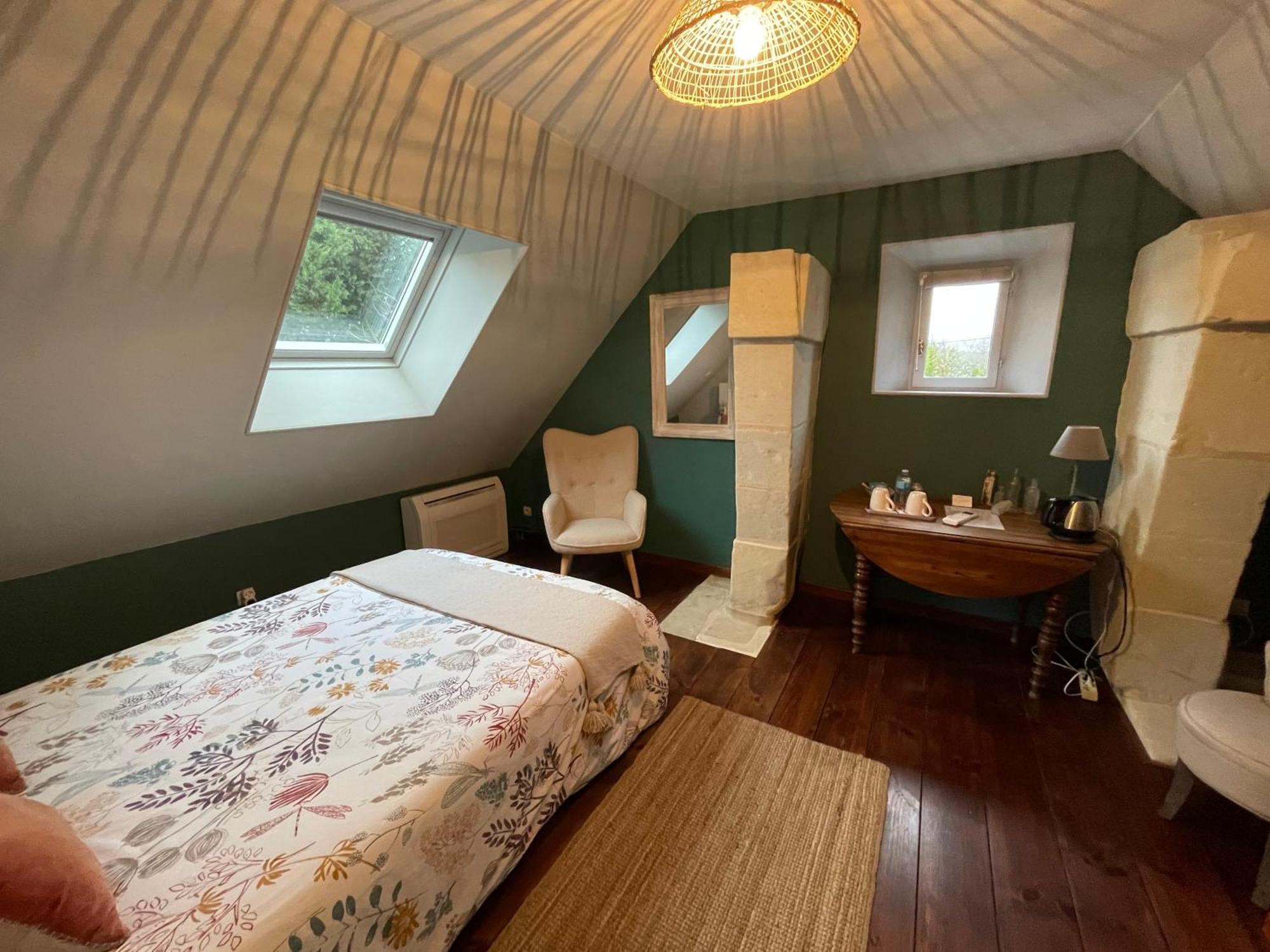 Chambres D Hotes Avec Piscine Et Spa La Foliere Saumur Villebernier Dış mekan fotoğraf